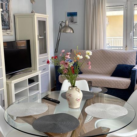 Vinas Apartment Торевиеха Екстериор снимка