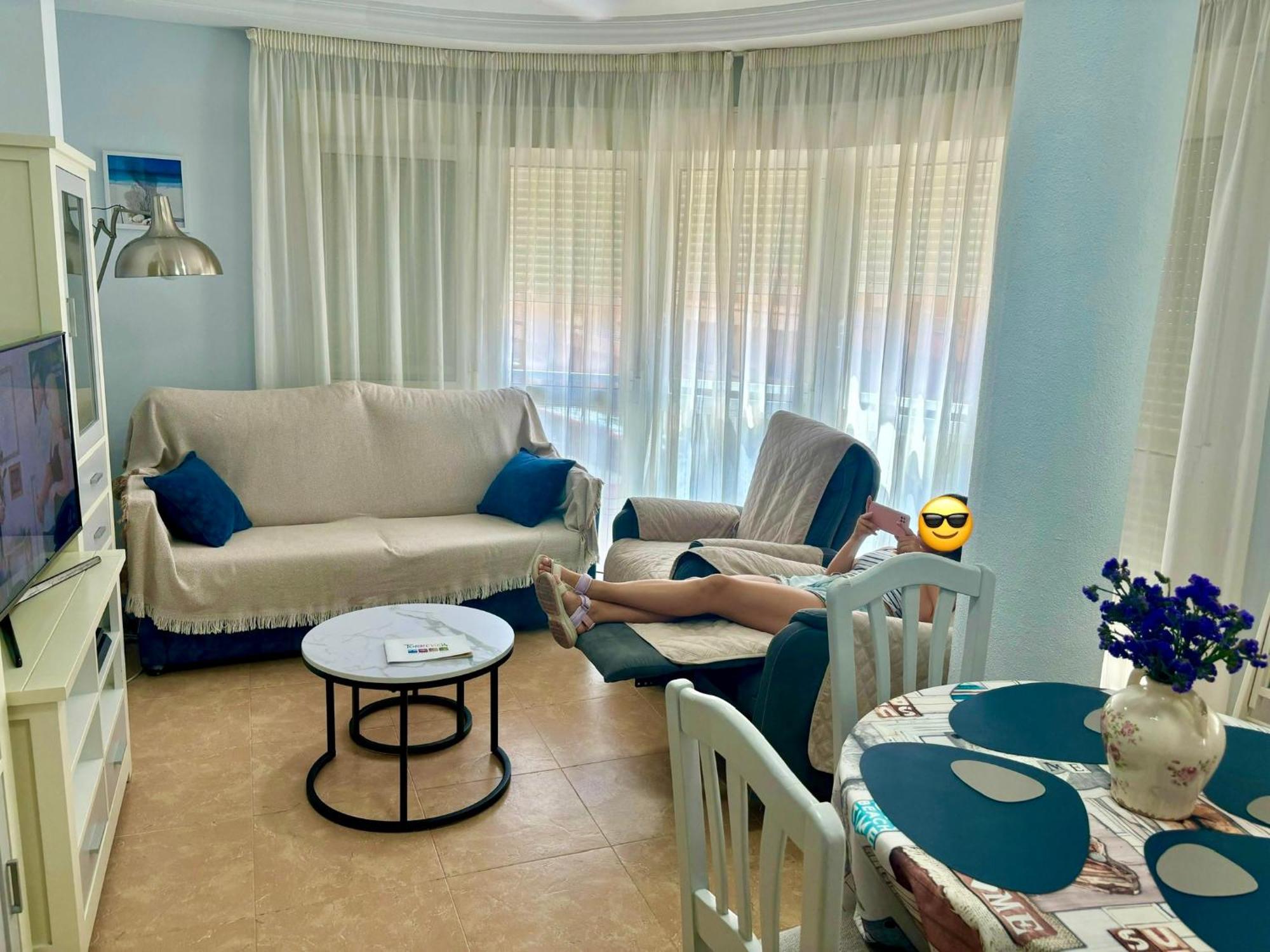Vinas Apartment Торевиеха Екстериор снимка