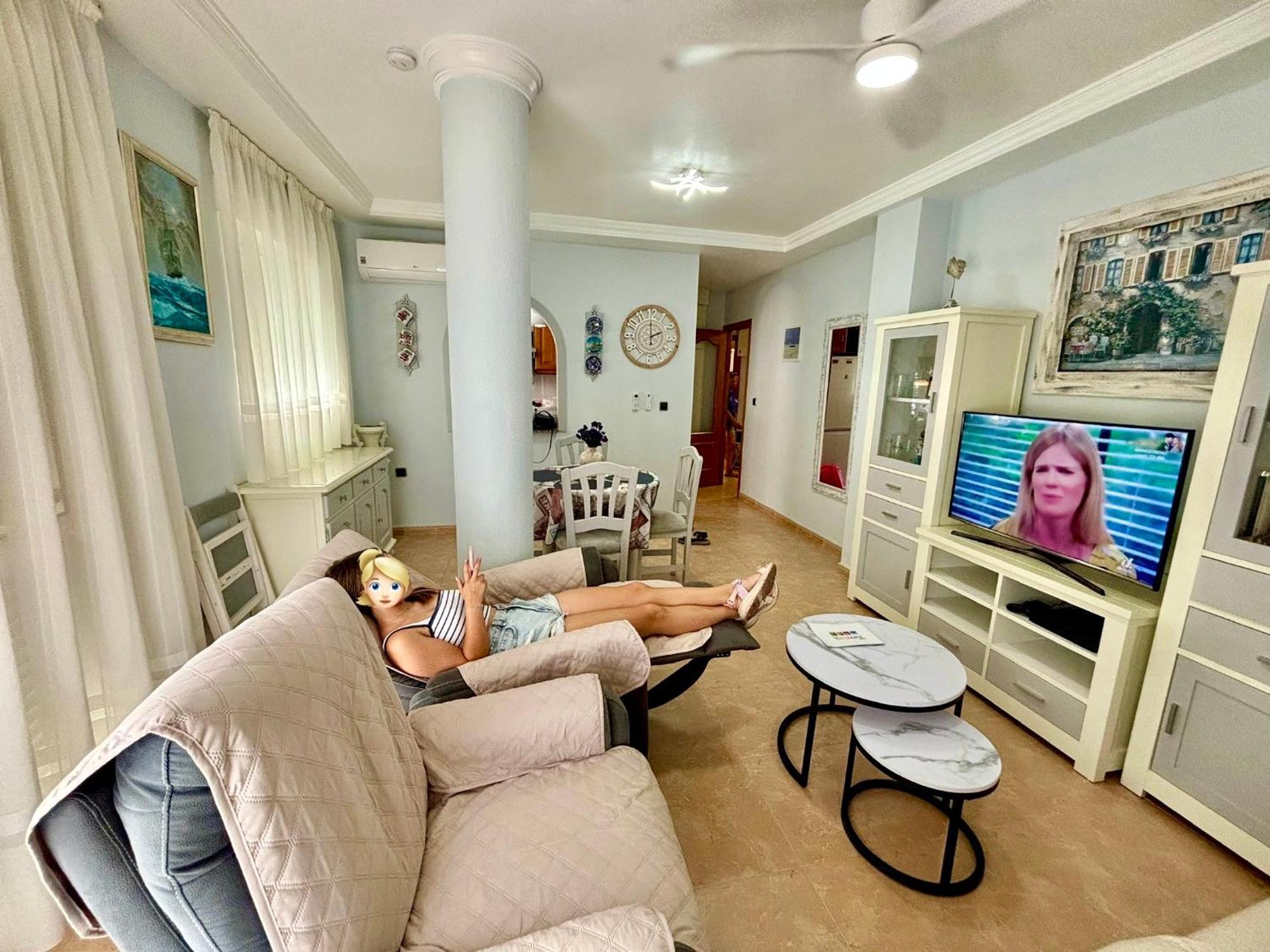Vinas Apartment Торевиеха Екстериор снимка